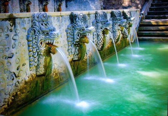 Banjar forró vizes forrásfürdő